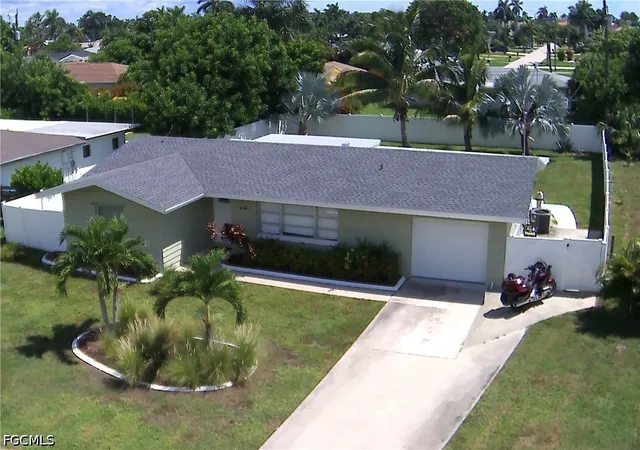 Photo 1 of Single family home for sale at 438 El Dorado Pkwy E, Cape Coral, FL 33904 | MLS# 2026037201 | Listing updated on 2026-09-04