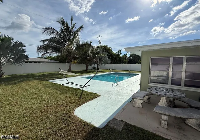 Photo 4 of Single family home for sale at 438 El Dorado Pkwy E, Cape Coral, FL 33904 | MLS# 2026037201 | Listing updated on 2026-09-04