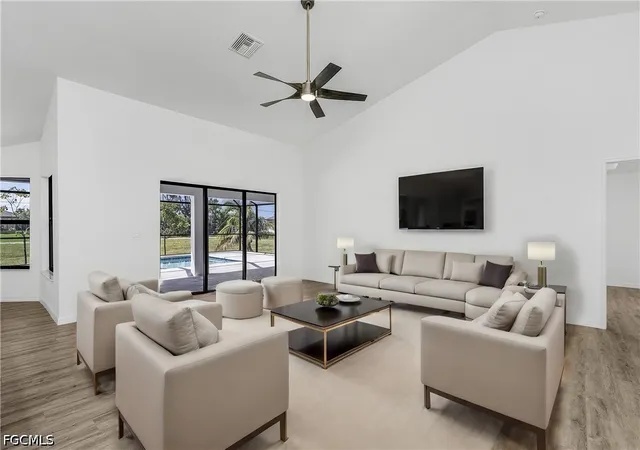 Photo 4 of Single family home for sale at 3548 Ceitus Pkwy, Cape Coral, FL 33991 | MLS# 2026037225 | Listing updated on 2026-09-03