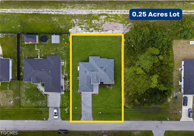 Photo 2 of Single family home for sale at 923 Bolivia Dr, Lehigh Acres, FL 33974 | MLS# 2026037245 | Listing updated on 2026-09-08