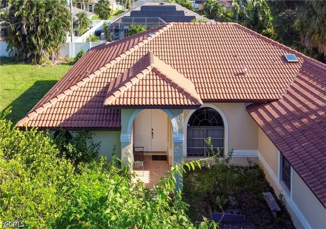 Photo 2 of Sale Pending at 23362 Freeport Ave, Port Charlotte, FL 33954 | MLS# 2026037272 | Listing updated on 2026-09-08