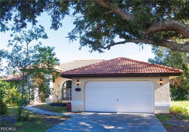 Photo 3 of Sale Pending at 23362 Freeport Ave, Port Charlotte, FL 33954 | MLS# 2026037272 | Listing updated on 2026-09-08