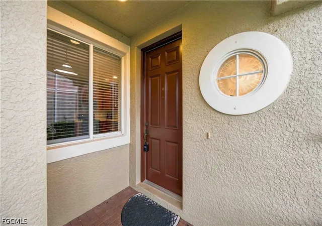 Listing Photo 4 - Condo for sale in building located at 3372 Dandolo Cir, CAPE CORAL, FL 33909