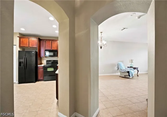 Listing Photo 5 - Condo for sale in building located at 3372 Dandolo Cir, CAPE CORAL, FL 33909