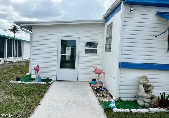 Photo 4 of Manufactured home for sale at 152 Cape Sable Dr, Naples, FL 34104 | MLS# 226031792 | Listing updated on 2026-09-02