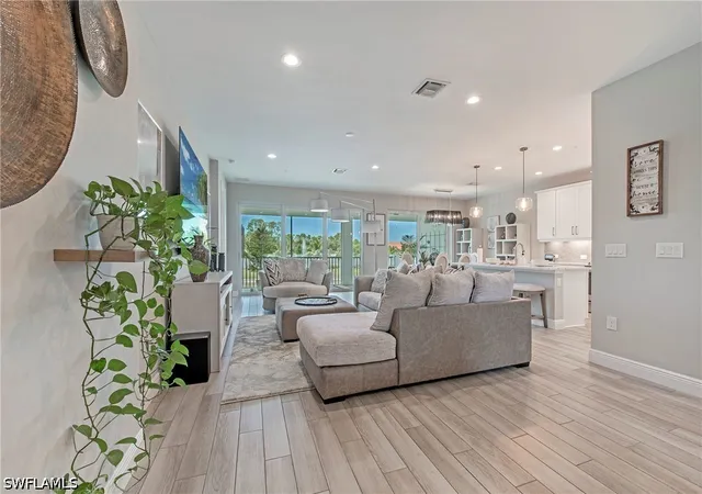 Photo 4 of Condo for sale at 2555 Seychelles Dr #407, Naples, FL 34112 | MLS# 226031152 | Listing updated on 2026-09-03