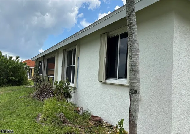 Photo 4 of Single family home for sale at 2810 NW 14th Terrace, Cape Coral, FL 33993 | MLS# 2026037300 | Listing updated on 2026-09-05