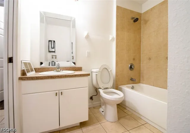 Listing Photo 3 - Condo for sale in building located at 1500/1502 W 12th St, Lehigh Acres, FL 33972