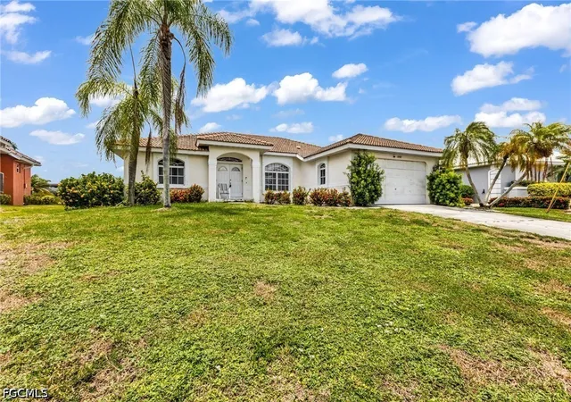 Photo 1 of Sale Pending at 1352 Pine Siskin Dr, Punta Gorda, FL 33950 | MLS# 2026037331 | Listing updated on 2026-09-11