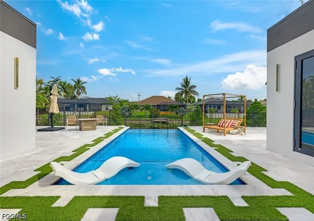 Photo 1 of Sale Pending at 129 Se 16th Street, Cape Coral, FL 33990 | MLS# 2026037342 | Listing updated on 2026-10-03