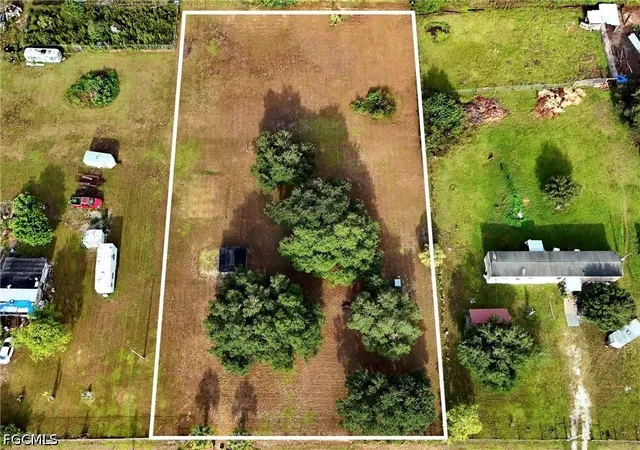 Photo 1 of Land for sale at 655 N Estribo St, Clewiston, FL 33440 | MLS# 2026037357 | Listing updated on 2026-09-04