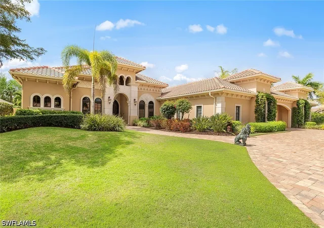 Photo 2 of Single family home for sale at 6081 Tamworth Ct, Naples, FL 34119 | MLS# 226031847 | Listing updated on 2026-09-13