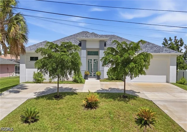 Photo 1 of Single family home for sale at 1933 Cornwallis Pkwy, Cape Coral, FL 33904 | MLS# 2026037389 | Listing updated on 2026-10-04