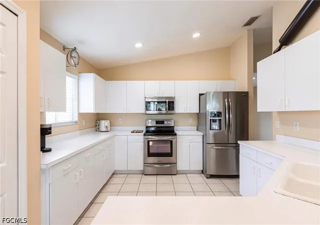 Listing Photo 4 - Condo for sale in building located at 8451 Southbridge Dr, Estero, FL 33967 - Unit #3