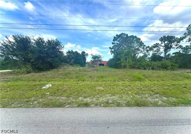 Photo 1 of Land for sale at 2519 38th Street Sw, Lehigh Acres, FL 33976 | MLS# 2026037414 | Listing updated on 2026-09-03