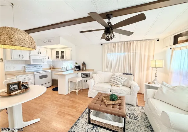 Photo 1 of Manufactured home for sale at 4520 Robert E Lee Blvd, Estero, FL 33928 | MLS# 226031935 | Listing updated on 2026-09-03