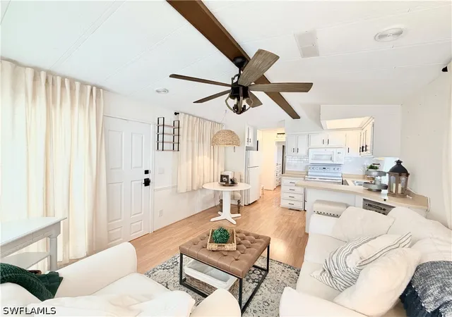 Photo 3 of Manufactured home for sale at 4520 Robert E Lee Blvd, Estero, FL 33928 | MLS# 226031935 | Listing updated on 2026-09-03