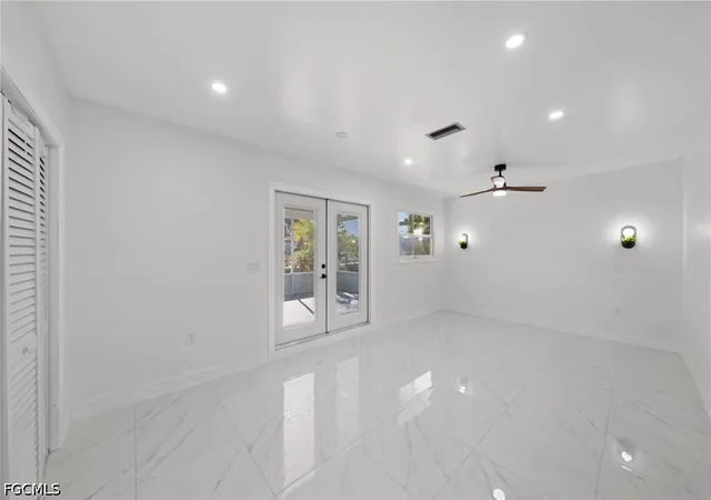 Photo 2 of Single family home for sale at 1956 Indian Crk Dr, North Fort Myers, FL 33917 | MLS# 2026037424 | Listing updated on 2026-09-12