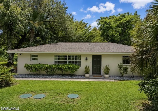 Photo 1 of Single family home for sale at 5091 Muddy Ln, Fort Myers, FL 33905 | MLS# 226029459 | Listing updated on 2026-09-04