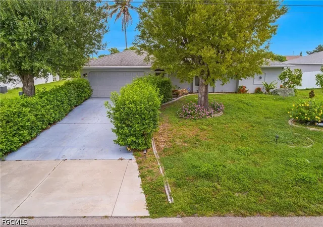 Photo 1 of Single family home for sale at 1121 Ne 11th Terrace, Cape Coral, FL 33909 | MLS# 2026037451 | Listing updated on 2026-09-15