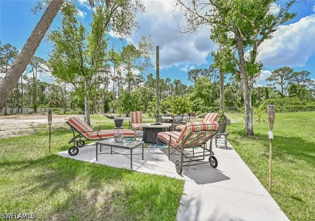Photo 3 of Sale Pending at 70 Avenue Ne, Naples, FL 34120 | MLS# 226031964 | Listing updated on 2026-09-14