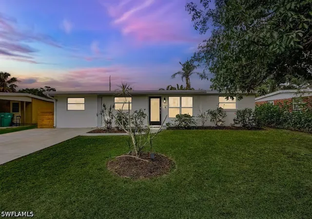 Photo 3 of Single family home for sale at 1303 Delmar Ln, Naples, FL 34104 | MLS# 226031972 | Listing updated on 2026-09-08