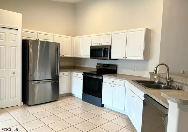 Photo 3 of Condo for sale at 10116 Colonial Country Clb Blvd #305, Fort Myers, FL 33913 | MLS# 2026037486 | Listing updated on 2026-09-12