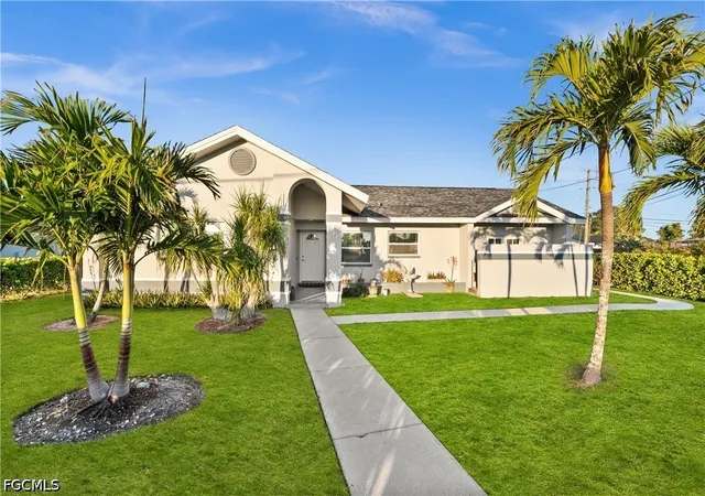Photo 3 of Single family home for sale at 5316 Coronado Pkwy, Cape Coral, FL 33904 | MLS# 2026037497 | Listing updated on 2026-09-05
