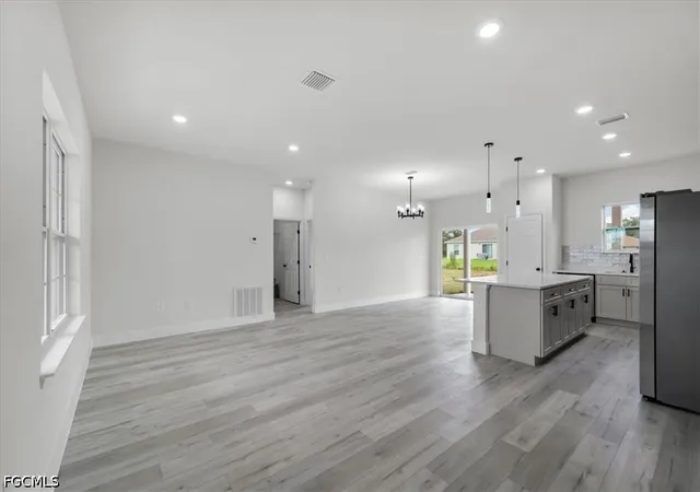 Photo 2 of Single family home for sale at 4663 Ponce De Leon Blvd, Sebring, FL 33872 | MLS# 2026037513 | Listing updated on 2026-09-04