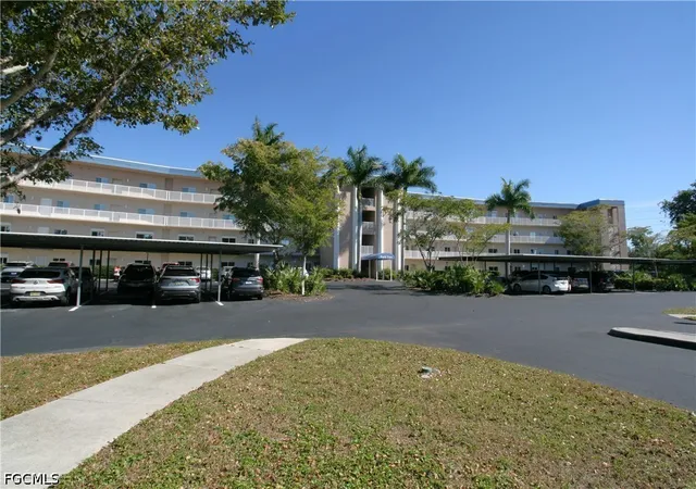 Photo 2 of Condo for sale at 14931 Park Lake Dr #303, Fort Myers, FL 33919 | MLS# 2026037518 | Listing updated on 2026-09-08