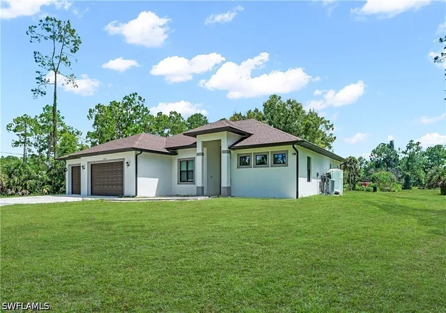 Photo 3 of Single family home for sale at 3682 12th Avenue Ne, Naples, FL 34120 | MLS# 226031977 | Listing updated on 2026-09-15