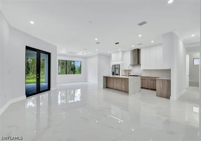 Photo 2 of Single family home for sale at 169 18th Avenue Nw, Naples, FL 34120 | MLS# 226032084 | Listing updated on 2026-09-04