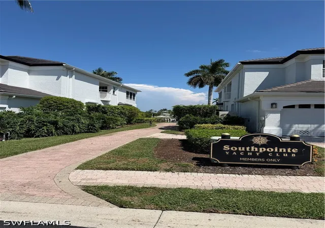 Photo 1 of House for sale at 1777 Gulfstar Dr S, Naples, FL 34112 | MLS# 226031600 | Listing updated on 2026-09-15