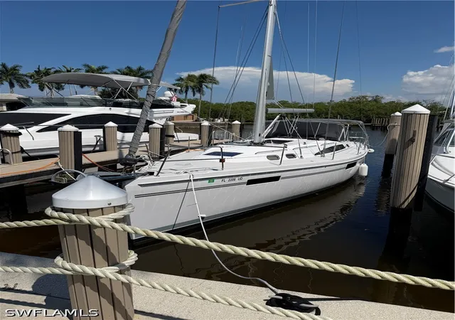 Photo 2 of House for sale at 1777 Gulfstar Dr S, Naples, FL 34112 | MLS# 226031600 | Listing updated on 2026-09-15