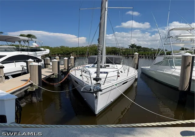 Photo 3 of House for sale at 1777 Gulfstar Dr S, Naples, FL 34112 | MLS# 226031600 | Listing updated on 2026-09-15