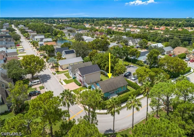 Photo 4 of Single family home for sale at 538 Leawood Cir, Naples, FL 34104 | MLS# 226031135 | Listing updated on 2026-10-06