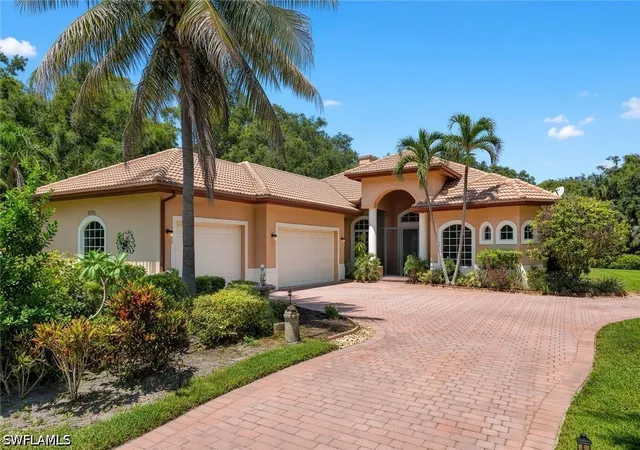 Photo 1 of Single family home for sale at 5771 Dogwood Way, Naples, FL 34116 | MLS# 226030803 | Listing updated on 2026-09-11
