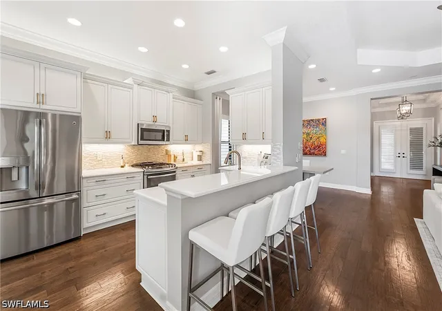 Photo 3 of Sale Pending at 4158 Aspen Chase Dr, Naples, FL 34119 | MLS# 226032105 | Listing updated on 2026-09-16