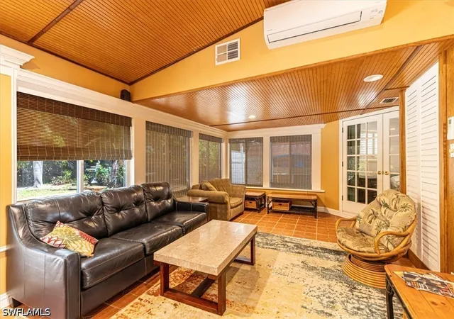 Photo 3 of Single family home for sale at 221 Viking Way, Naples, FL 34110 | MLS# 226032059 | Listing updated on 2026-09-10