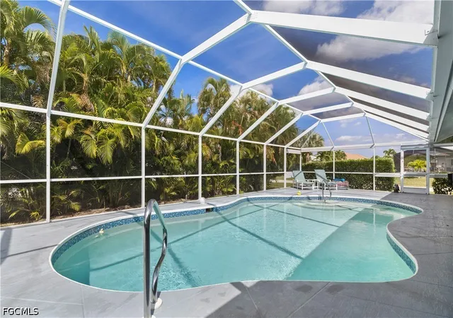 Photo 2 of Single family home for sale at 2601 Sw 38th Terrace, Cape Coral, FL 33914 | MLS# 2026037626 | Listing updated on 2026-09-09