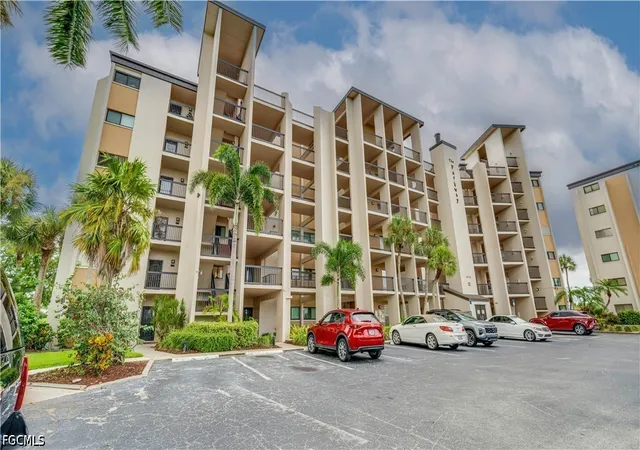 Photo 2 of Condo for sale at 3458 Hancock Brg Pkwy #131, North Fort Myers, FL 33903 | MLS# 2026037642 | Listing updated on 2026-09-09