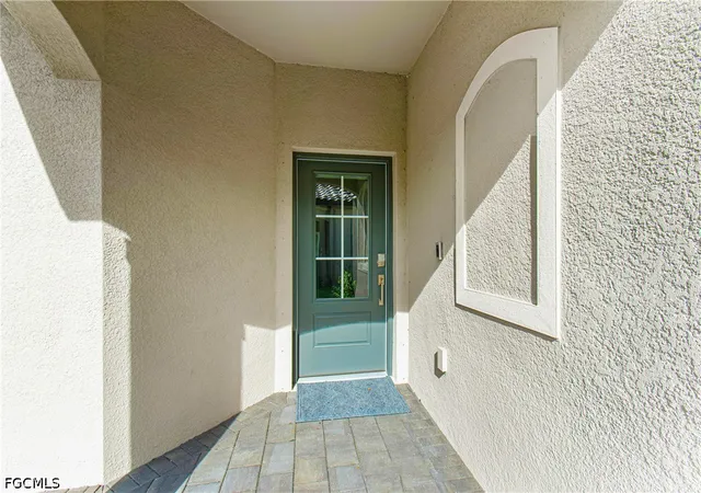 Photo 3 of Townhouse for sale at 14028 Hunter Oak Dr, Fort Myers, FL 33913 | MLS# 2026037653 | Listing updated on 2026-09-14