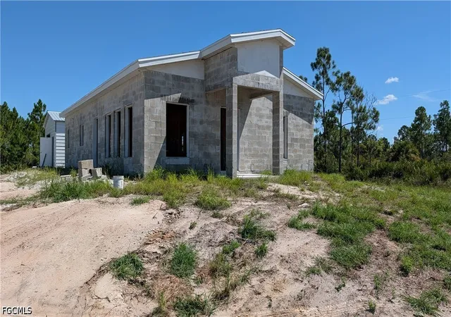 Photo 4 of Single family home for sale at 50078 Bermont Rd, Punta Gorda, FL 33982 | MLS# 2026037654 | Listing updated on 2026-09-05