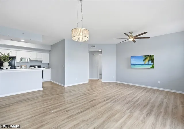 Listing Photo 4 - Condo for sale in building located at 4670 Saint Croix Ln, Naples, FL 34109 - Unit #627