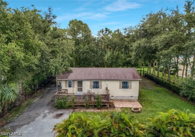 Photo 4 of Single family home for sale at 28431 Windsor Rd, Bonita Springs, FL 34134 | MLS# 226031536 | Listing updated on 2026-09-13