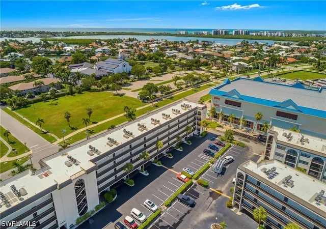Listing Photo 4 - Condo for sale in building located at 1024 Anglers Cvs, Marco Island, FL 34145 - Unit #C308