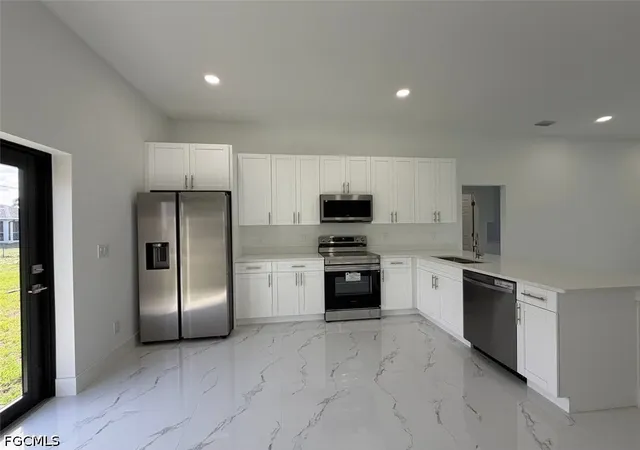 Photo 4 of Single family home for sale at 3931 Sunset Rd, Lehigh Acres, FL 33971 | MLS# 2026037683 | Listing updated on 2026-09-16