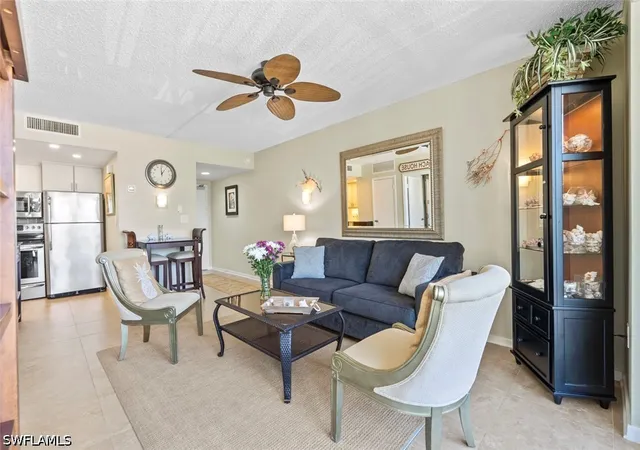 Photo 4 of Condo for sale at 180 Seaview Ct #314, Marco Island, FL 34145 | MLS# 226032180 | Listing updated on 2026-09-06