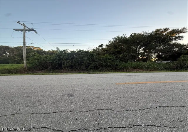 Photo 2 of Land for sale at 1243 Old Brg Rd, North Fort Myers, FL 33917 | MLS# 2026037703 | Listing updated on 2026-09-07