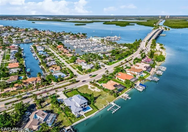 Photo 4 of House for sale at 1402 N Collier Blvd, Marco Island, FL 34145 | MLS# 226031787 | Listing updated on 2026-09-07